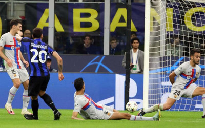 Hakan Çalhanoğlu, Barcelona karşısında Inter'i galibiyete taşıdı