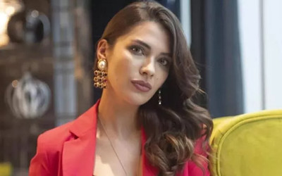 Yasak Elma'nın Kumru'su sütyenli pozuyla yıktı geçti! 'Her geçen gün daha çekici'