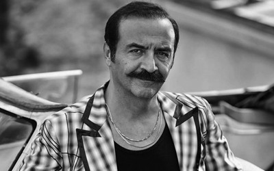 Yılmaz Erdoğan'ın yeni imajını görenler şaştı kaldı! Bakın hangi usta oyuncuya benzettiler!