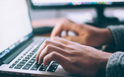 İnternet haber sitelerinin çalışanları basın kartı alabilecek