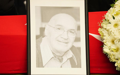 Hıncal Uluç için tören düzenlendi! Ağabeyi Öcal Uluç'tan duygulandıran sözler