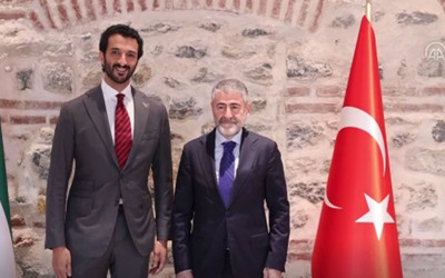 Bakan Nebati sosyal medyadan duyurdu: Değerli dostum ile bir araya geldik ve...