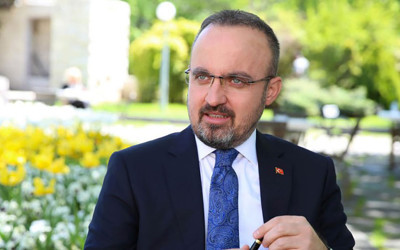 AK Parti'li Bülent Turan cumhurbaşkanı adayı oluyor! Gelecek Partisi, Turan için 100 bin imza topluyor...