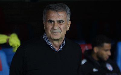 Derbi sonrası Şenol Güneş'ten futbolculara sözler! "Bu kadar kötü oynayamaz"