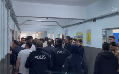 Sultangazi'de "geçersiz oy" tartışması! İki AK Partili görevli darbedildi