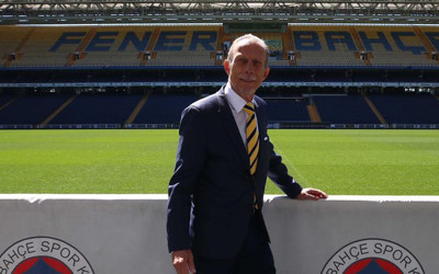 Fenerbahçe'den Christoph Daum'a geçmiş olsun mesajı