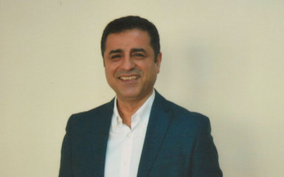 Cezaevindeki HDP'li Selahattin Demirtaş: Yarın son seçim olabilir