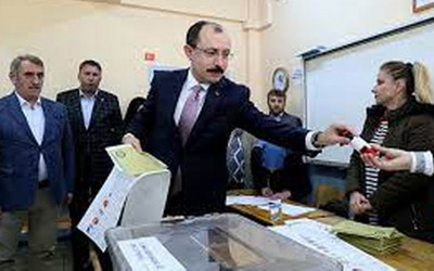 Ticaret Bakanı Muş, oyunu Samsun'da kullandı