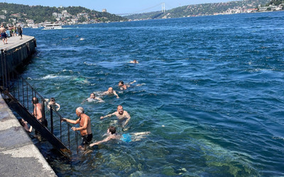İstanbul sıcak havada yanmaya devam ediyor!