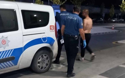 Kocaeli'de babasına sinirlenen evlat minibüsü yaktı
