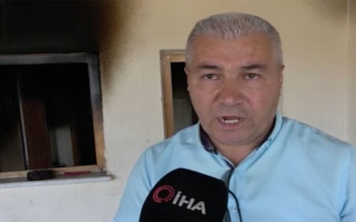 Kayseri'de evden çıkartılan yabancı uyruklu kiracı evi ateşe verip kaçtı! Ev sahibi isyanlarda