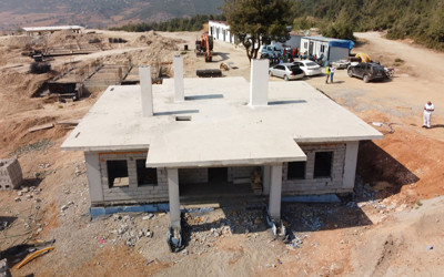 Osmaniye'de depremzedeler için köy evlerinin yapımı sürüyor!