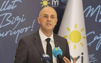İYİ Partili Ümit Özlale'den muhalefete 'iş birliği' mesajı