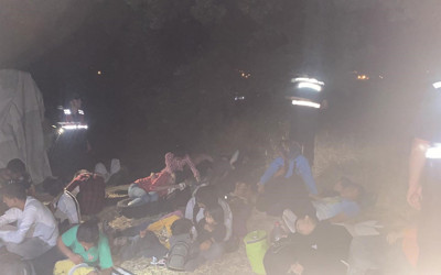 Çanakkale'de jandarmadan büyük göçmen operasyonu! 92 kaçak göçmen ile 1 organizatör yakalandı