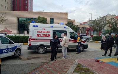 Aydın'da yolda fenalaşan genç kız ambulansla hastaneye kaldırıldı