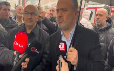 Bursa’da tekstil fabrikasındaki yangın depo kısmında başlamış