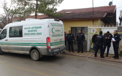 18 yaşındaki genç odasından çıkmayınca korkunç olay ortaya çıktı