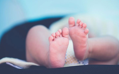 Doğurduğu bebeğini birinci kattan attı! Pendik'te vahşet