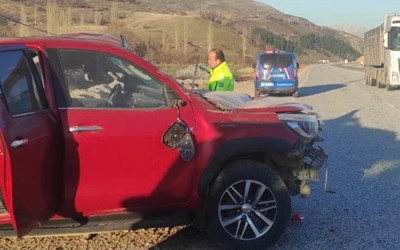 Malatya'da kamyonet şarampole uçtu: 6 yaralı
