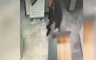 Eyüpsultan'da öğrencisi tarafından öldürülen müdürün son görüntüleri