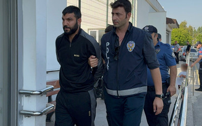 Polislere taş ve sopayla saldırdılar! İçlerinden 2'si tutuklandı