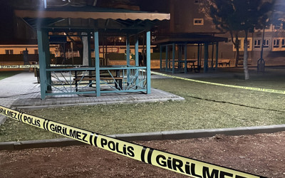 Kayseri'de parkta cinayet! Çay içen arkadaşlar birbirine girdi