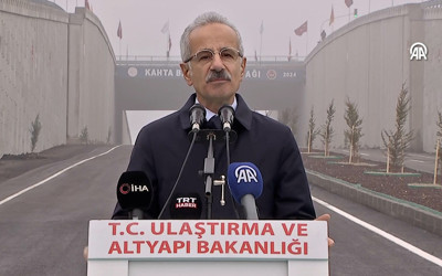 Ulaştırma ve Altyapı Bakanı Uraloğlu, Kahta-Narince-Siverek yolunun açılışında konuştu: