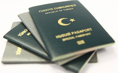 Yeşil ve gri pasaporta vize uygulanacak mı? AB Türkiye Delegasyonu'ndan açıklama