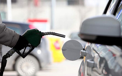 Akaryakıt fiyatlarına dev indirim geliyor! Benzin ve motorinin litresi ne kadar?