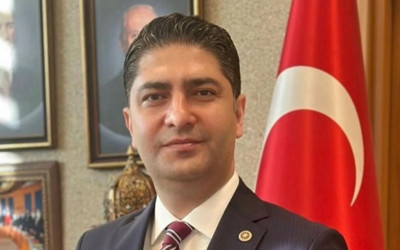 MHP'li İsmail Özdemir: Yolsuzlukla fonlanan medya ve gazeteciler açığa çıkmalı