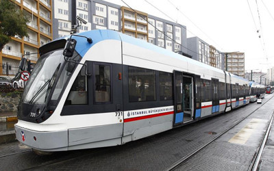 İstanbul'da bazı metro ve tramvay seferleri arıza nedeniyle aksadı