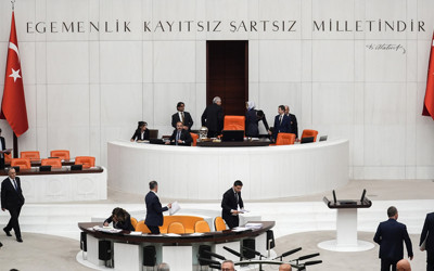 Meclis’ten bakanlıklara uyarı: “Yeterli ve tatmin edici yanıt verin”