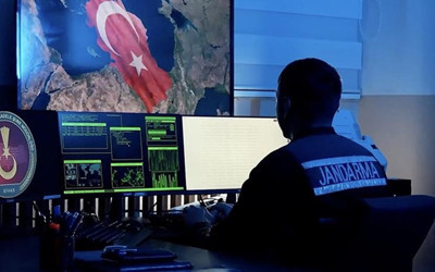 Suç örgütlerine yönelik operasyonlarda gözaltına alınan 33 şüpheli tutuklandı