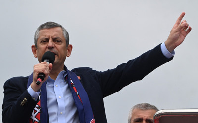 CHP'de baklava kutusu krizi: Boğazlayasım geldi