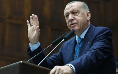 Erdoğan'dan emekli maaşı açıklaması! 'Baş tacımız' diyerek emekliyi umutlandırdı