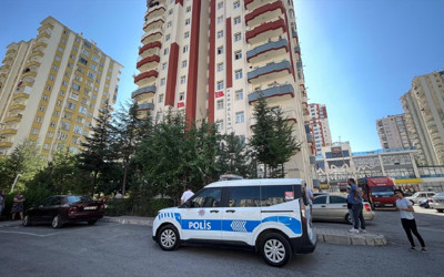 Kayseri'de korkunç olay! Apartman görevlisi tartıştığı kişi tarafından bıçaklanarak öldürüldü