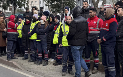 Maltepe Belediyesi işçileri sokaklara döküldü, protesto yaptı!