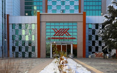 YÖK'ten üniversitelere cuma namazı tebliği! Artık ders ve sınav koyulmayacak