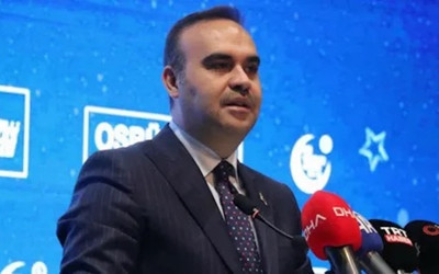 Bakan Kacır'dan yüz güldüren açıklama: "2026'da sanayimizdeki yükseliş hızlanacak"