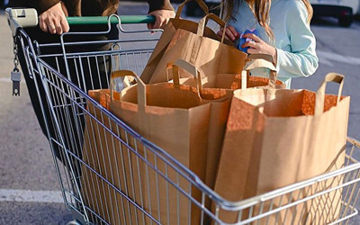 Tek kullanımlık plastiklerin yerine kağıt ve ahşap ürünler kullanılacak