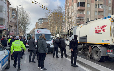 Ataşehir'de çöp kamyonunun çarptığı kadın hayatını kaybetti