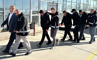 Eşme Belediye Başkanı Tozan ve 2 belediye çalışanı tutuklandı