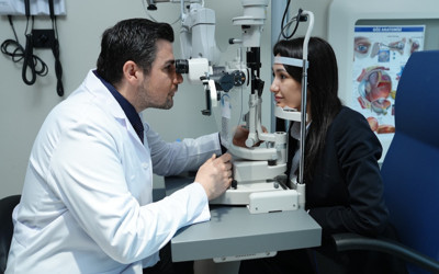 Medipol'den lens kullananlara uyarı! Lensle uyumak gözü oksijensiz bırakıyor