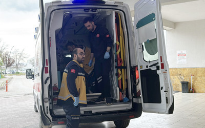 Sivas'ta akrabalar arasındaki tartışma çıkan silahlı kavgay a dönüştü: 1 ölü 3 yaralı