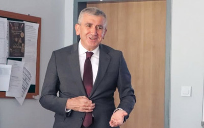 Akçakoca Belediye Başkanı Fikret Albayrak tutuklandı