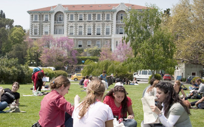 Üniversitelerde bu yıl 805 binden fazla kontenjan bulunuyor
