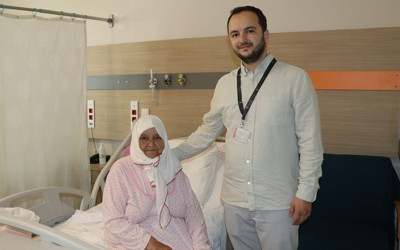 Ağrıları geçmeyince hastaneye giden Nimet nine doktorları şoke etti!