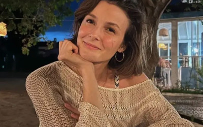 Büşra Develi'den örnek hareket! Masum kediyi kurtardı...