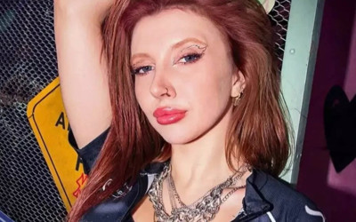 Aşkı ile tatilden paylaşım! Manifest Mina Solak'ın kareleri olay