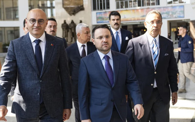 Akın Gürlek'ten AHBAP ve Haluk Levent açıklaması: Her kuruşun hesabı verilebilmeli!